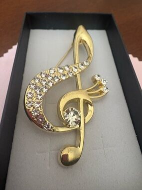 Gold Crystal Musical Note Brooch Pin - Women Jewelry